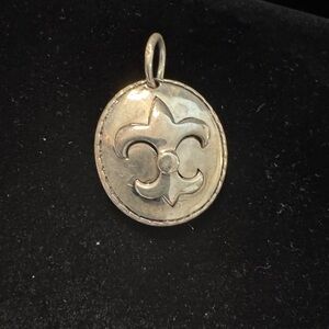 Silver Fleur-de-Lis Charm/Pendant